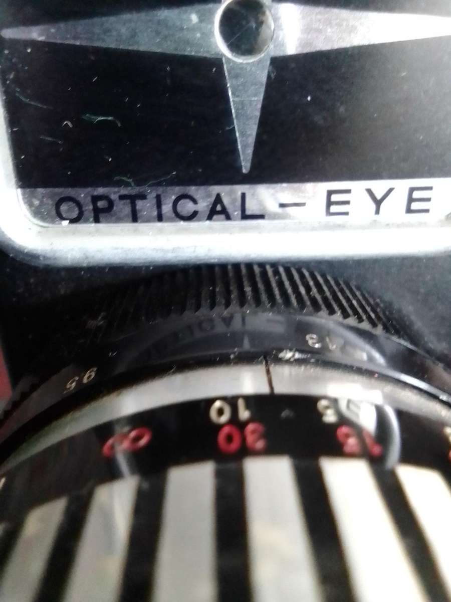 Old Vintage Cronica Handheld super 8 movie camera Optical eye in case + booklet. Looks complete.