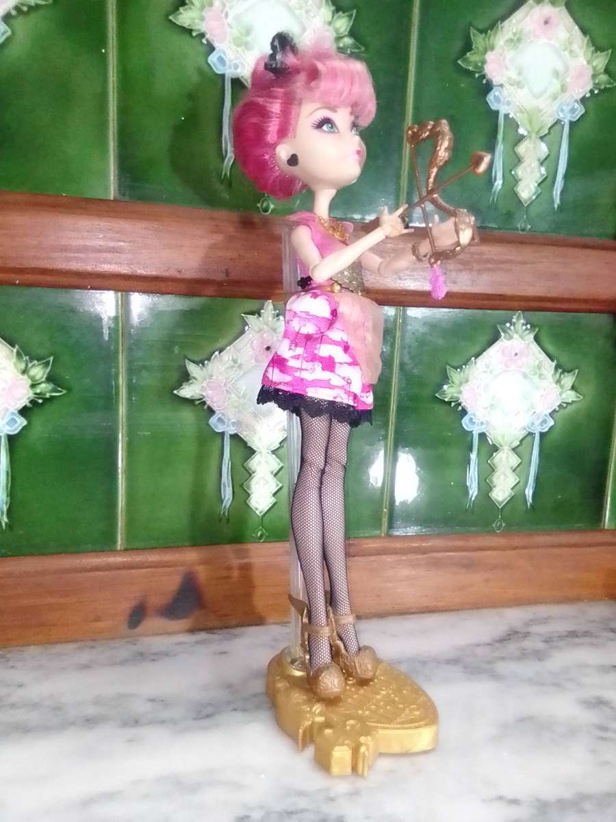 Monster High Rebels Wave 1 First Chapter C.A. Cupid doll Mattel 2012. Cupid is the daughter of Eros