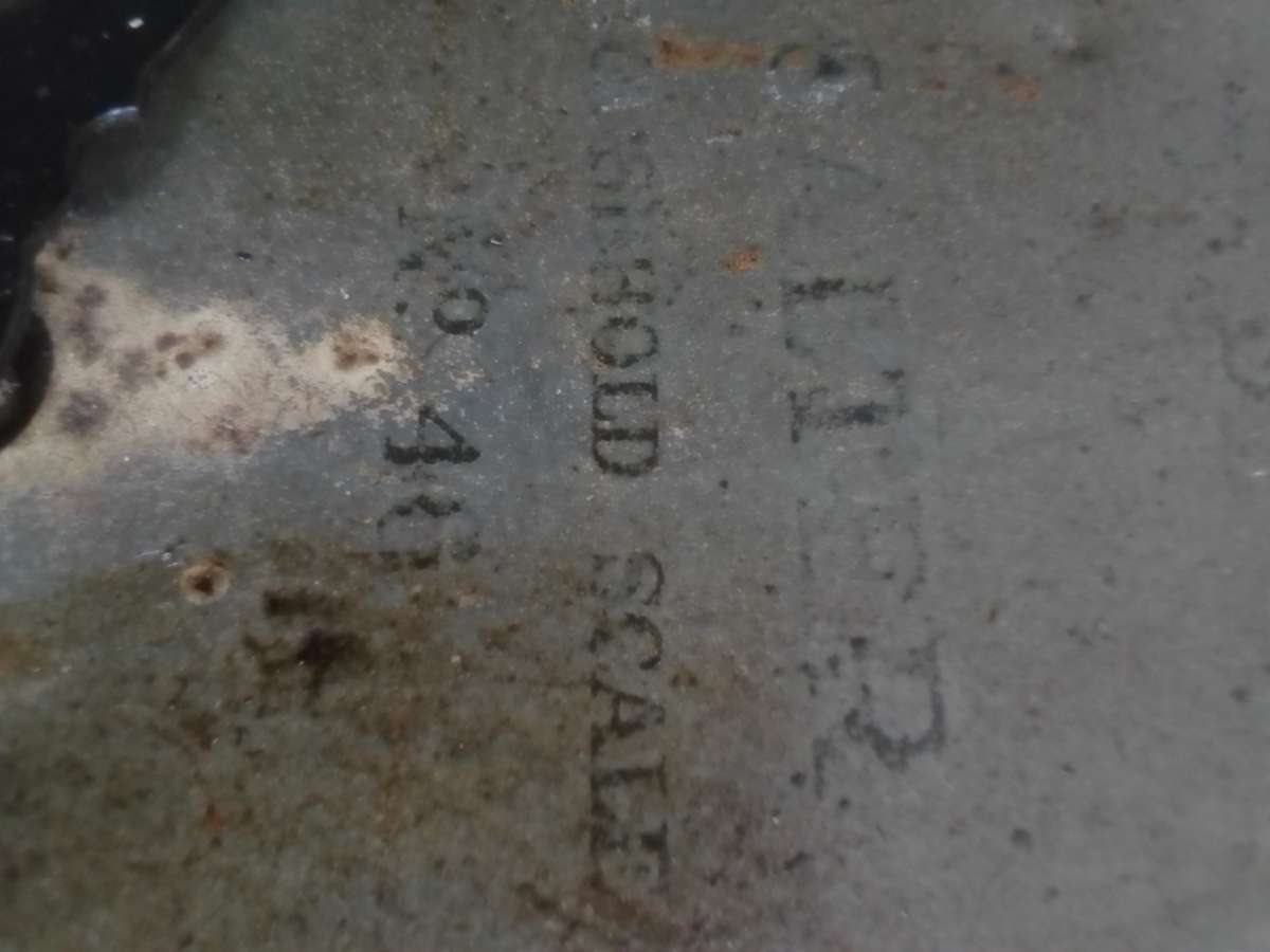 Antique 1930's Salter working rustic Cast Iron kitchen scale No46