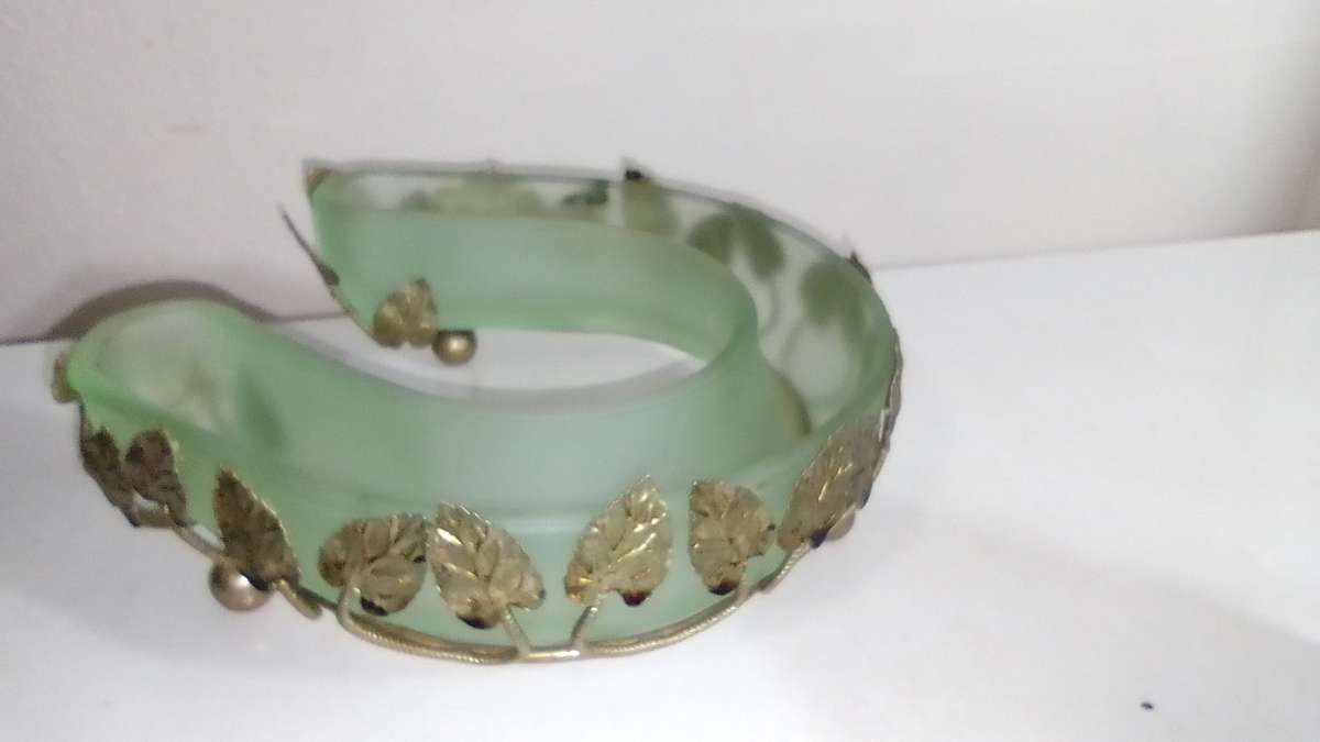 1950's Bagley Art Deco Frosted Green Glass Vases Horseshoe Bloom Trough and Gold Leaf Design Basket.