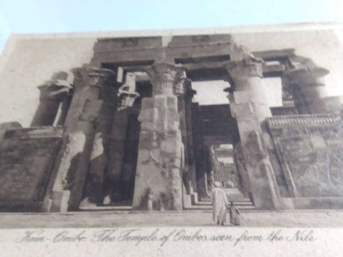 1579, Postcards Egyptian are on sale. One Bid on One Only and double up and take The Two cards.