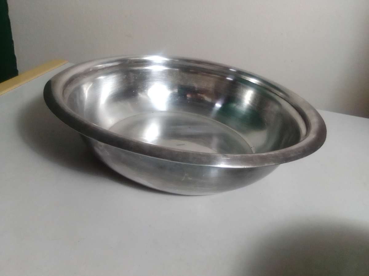 HEAVY EPNS serving bowl. Vintage Silver Plate Serving Dish Silver Plated.