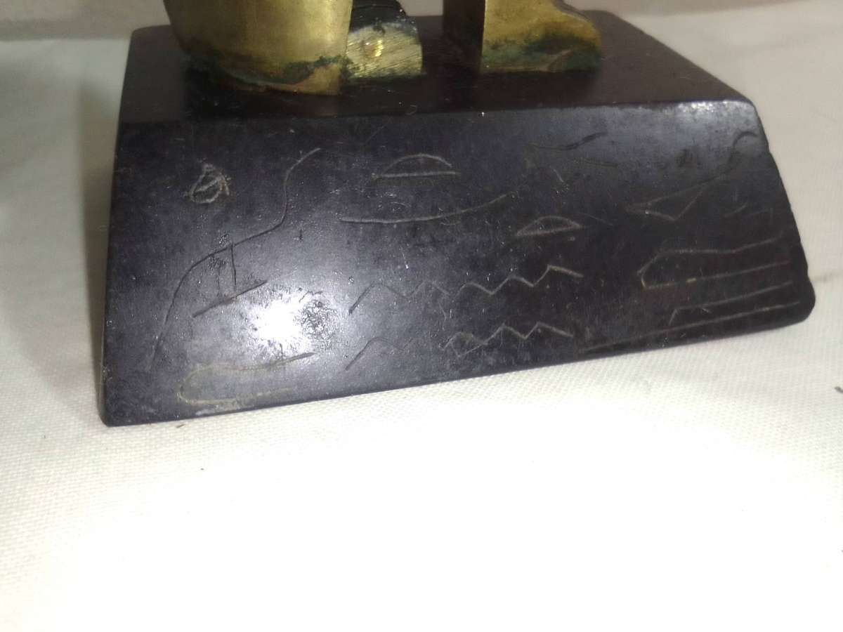 Vintage Egyptian Brass Bastet cat statue on Basalt Base, Egyptian Bastet the cat, Goddess Bastet