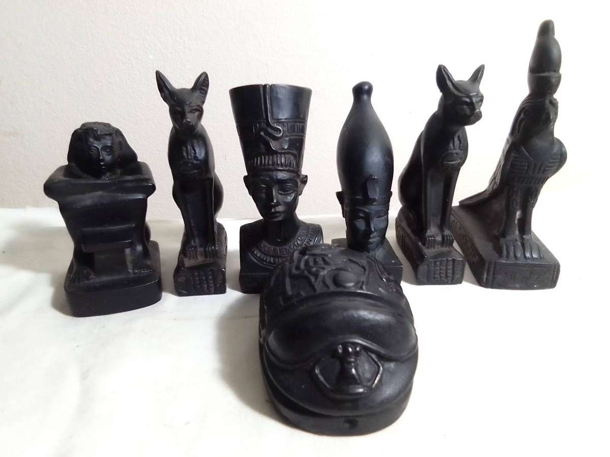 Vintage Egyptian Queen, Baster Cats Scarab