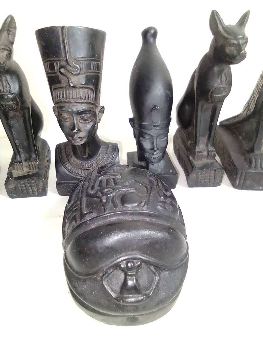 Vintage Egyptian Queen, Baster Cats Scarab