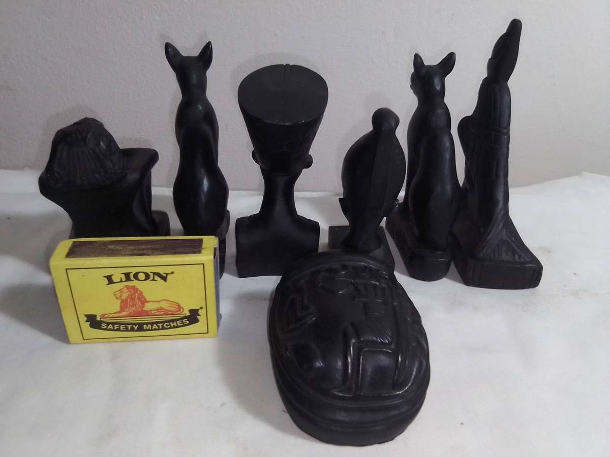 Vintage Egyptian Queen, Baster Cats Scarab