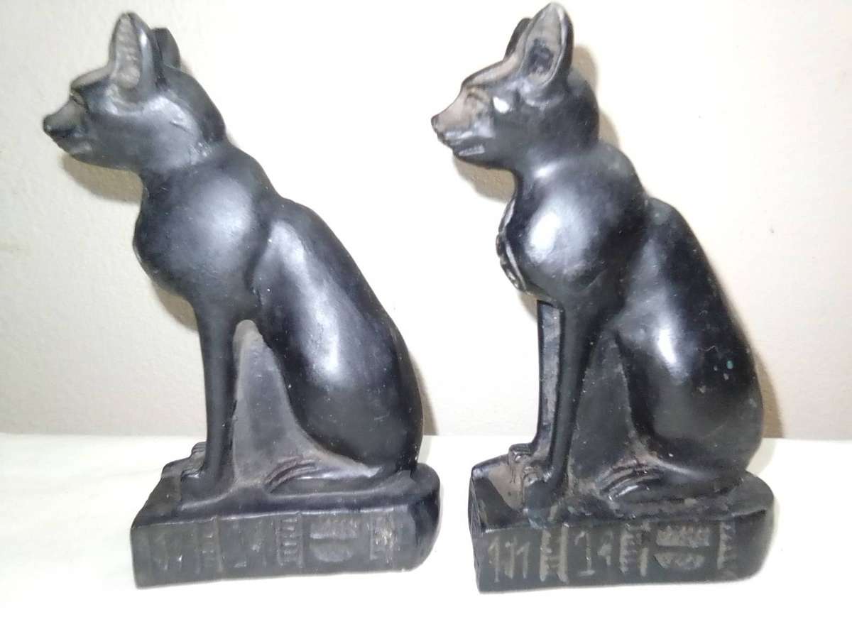 Vintage Egyptian Queen, Baster Cats Scarab