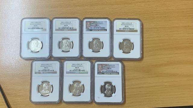 !!! South African Graded 2000 Lot R5 Coins !!!