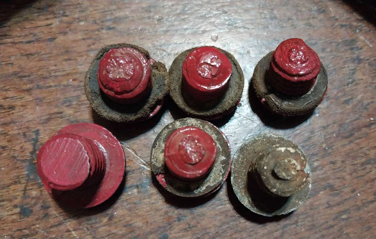 WW1 German hand greande fuze plugs