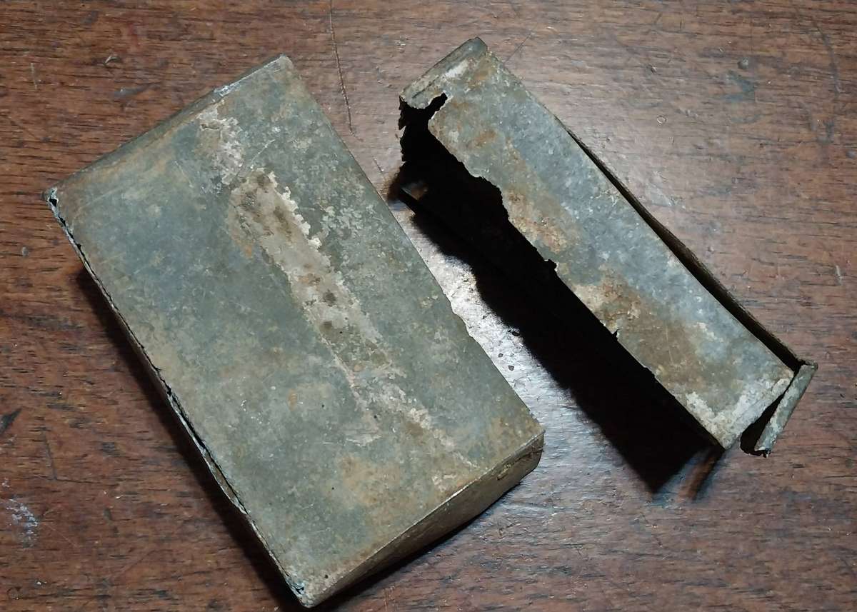 WW1 German hand greande fuze plugs