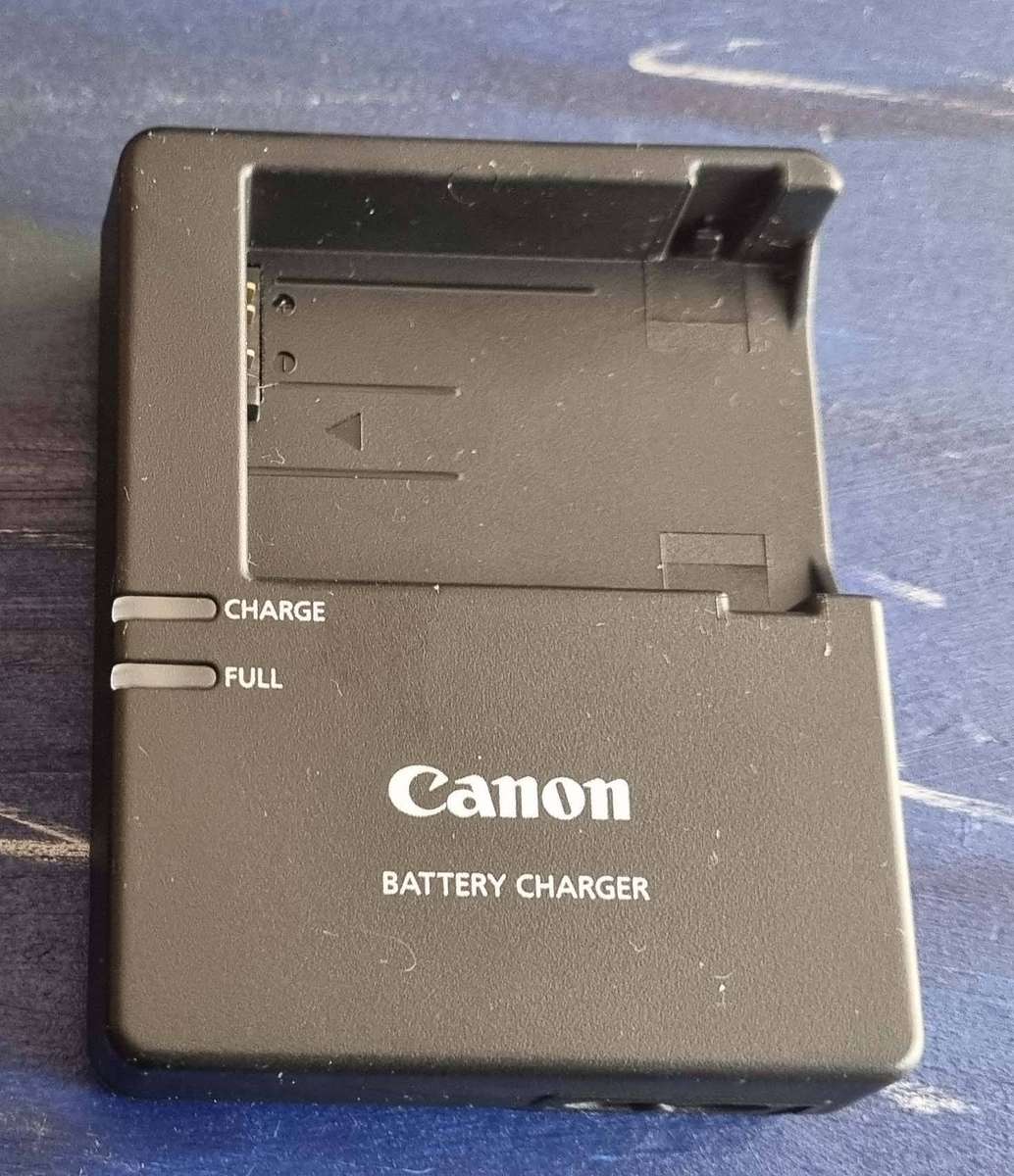 Canon Battery Charger LC-E8E
