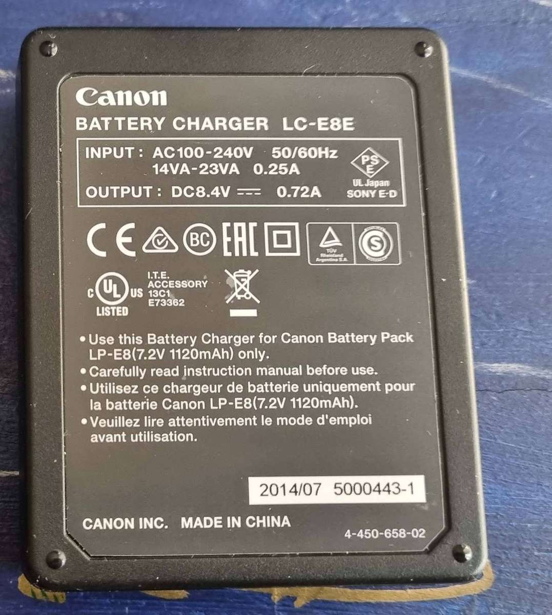 Canon Battery Charger LC-E8E