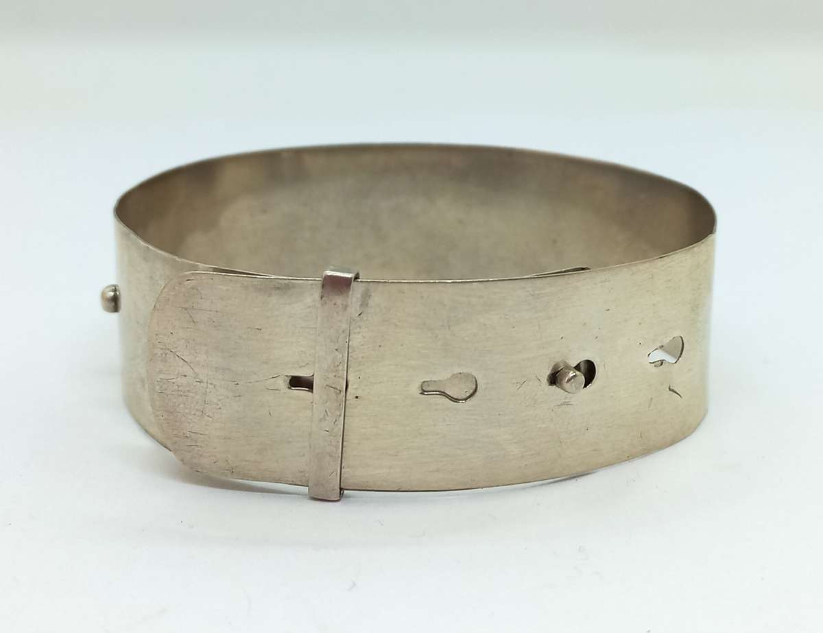 Wide Vintage Silver Cuff Bangle - 14.5g