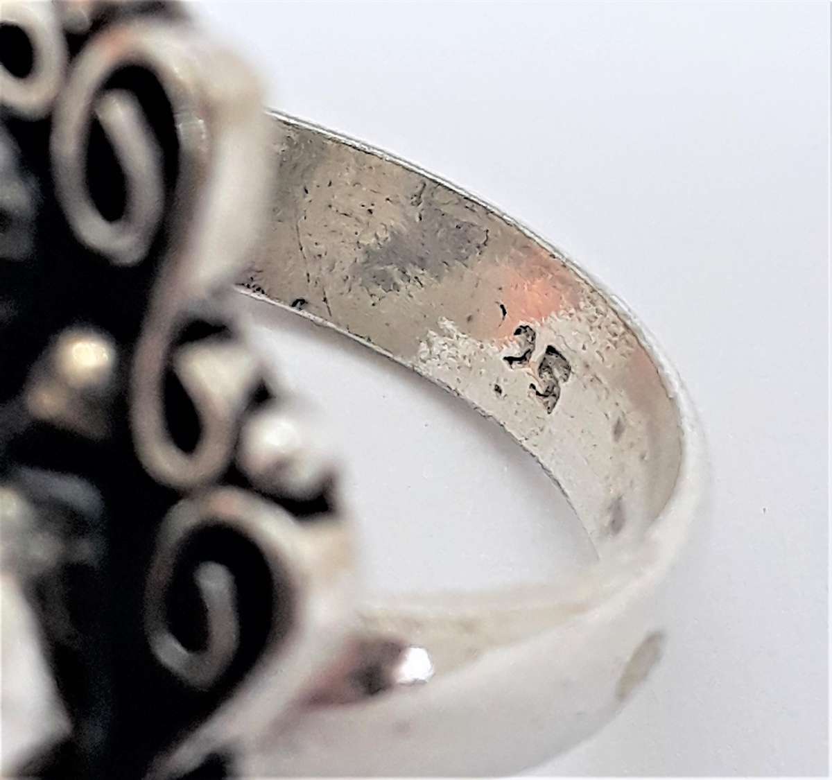 Vintage Natural Rainbow Mystic Topaz Sterling Silver Ring