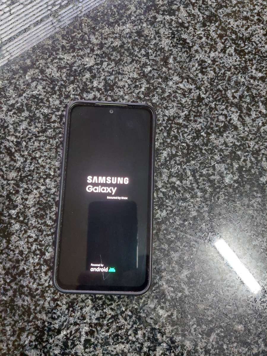 Samsung S21  5G  256GB Dual Sim phone
