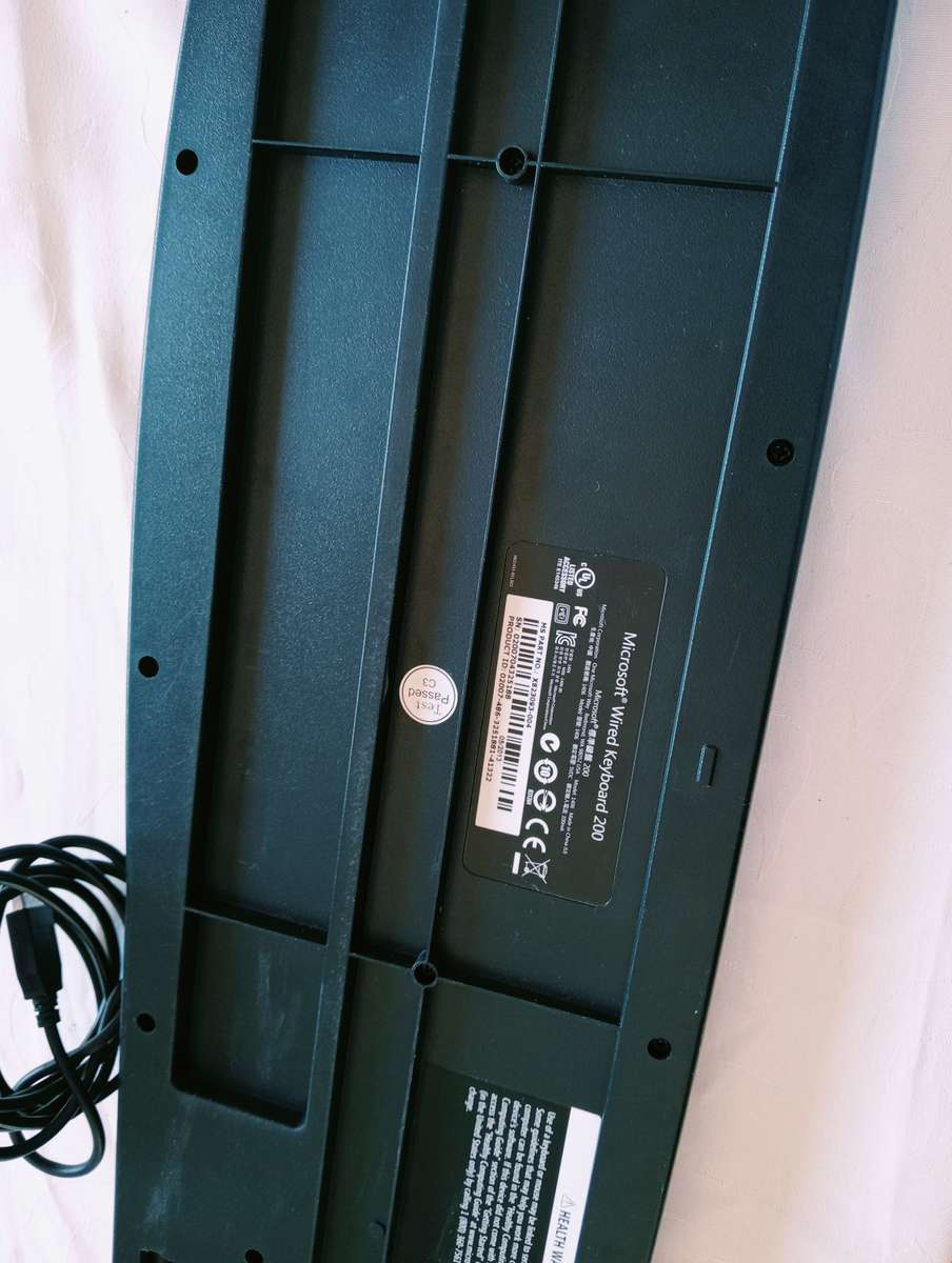 Corded Microsoft keyboard and mouse combo