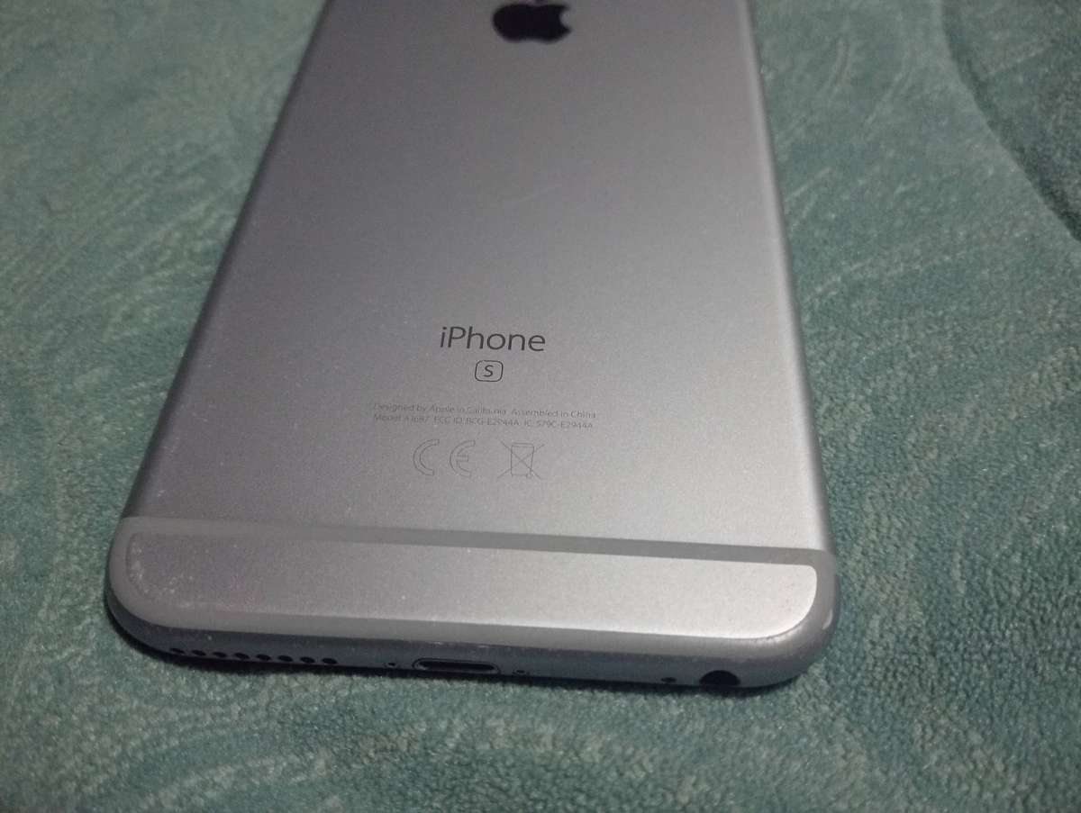 iPhone 6s plus 128gig late entry