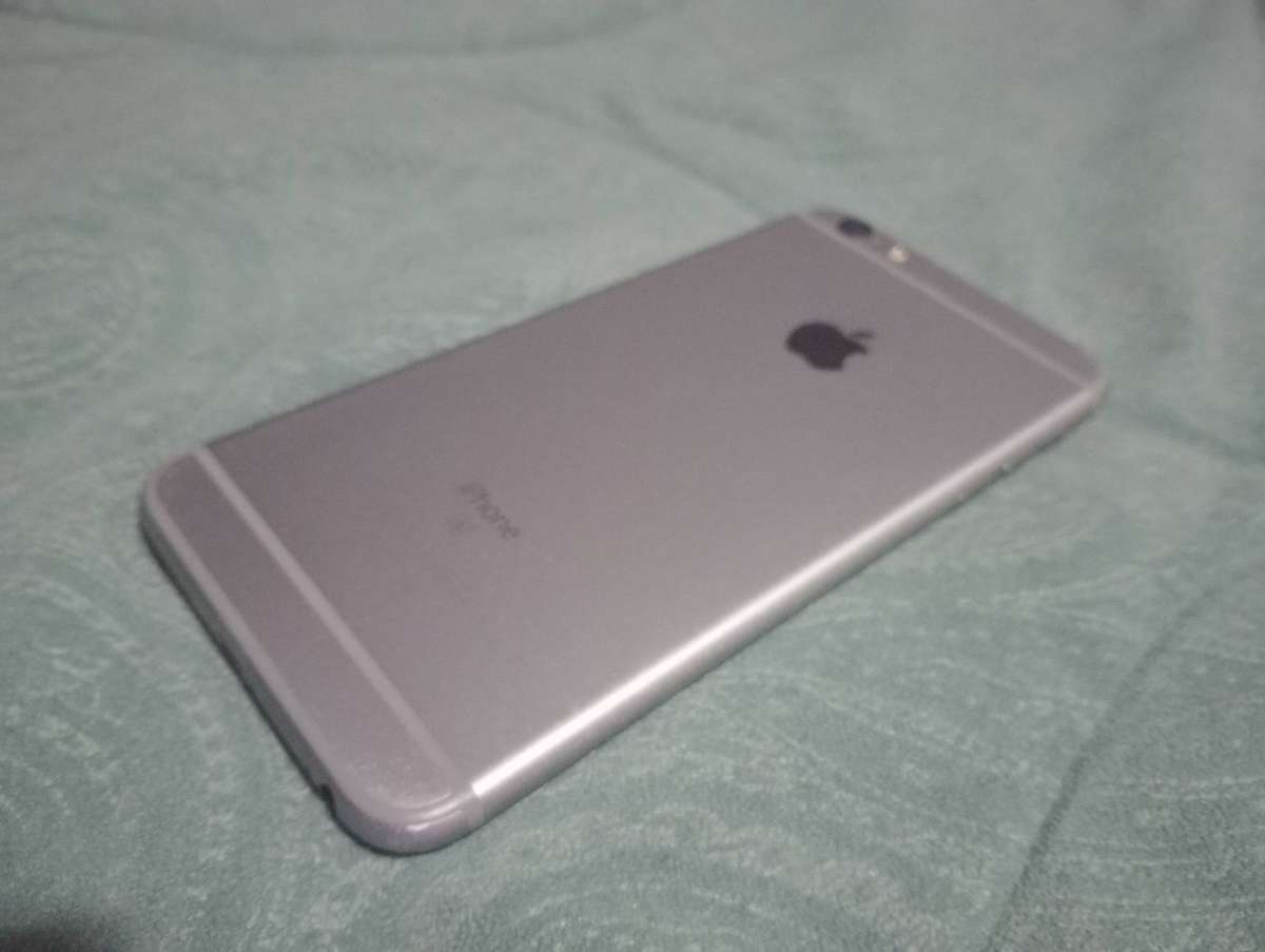 iPhone 6s plus 128gig late entry