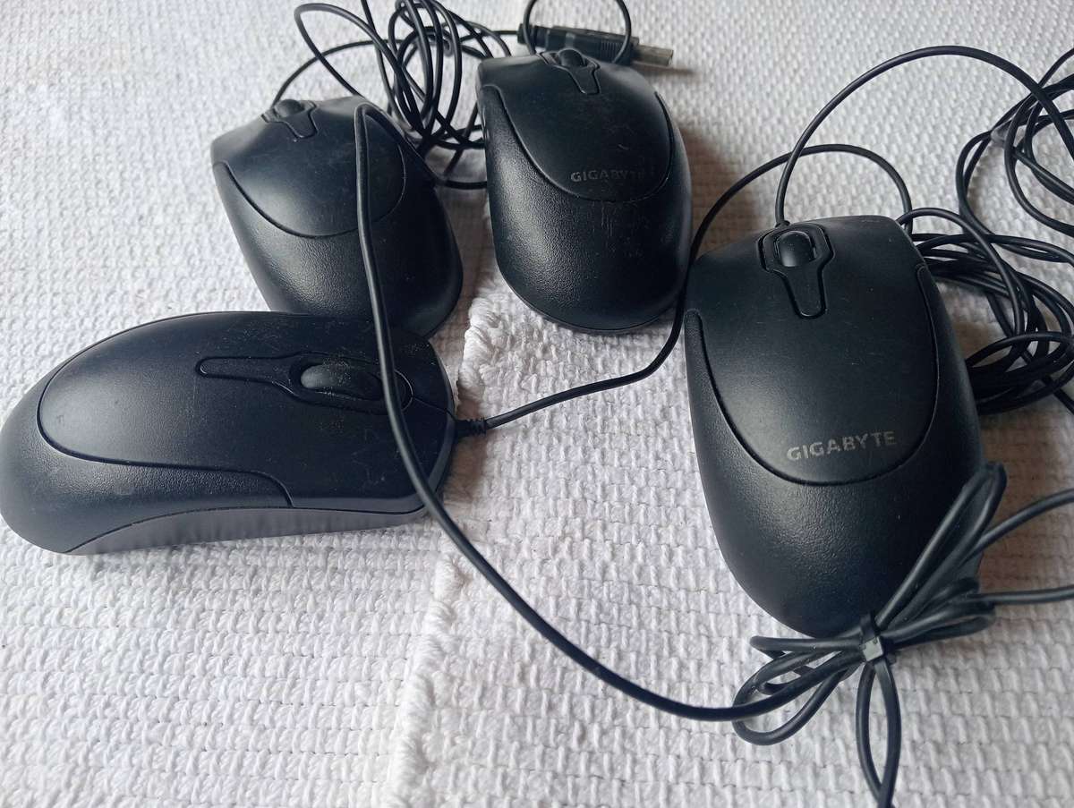 Gigabyte KM5200 Mouse  4 Units (One Bid)