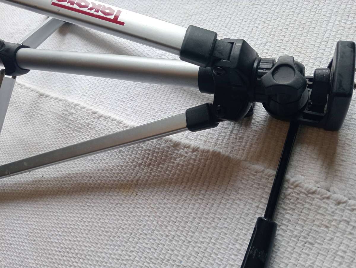 Takara Tripod TP-1000