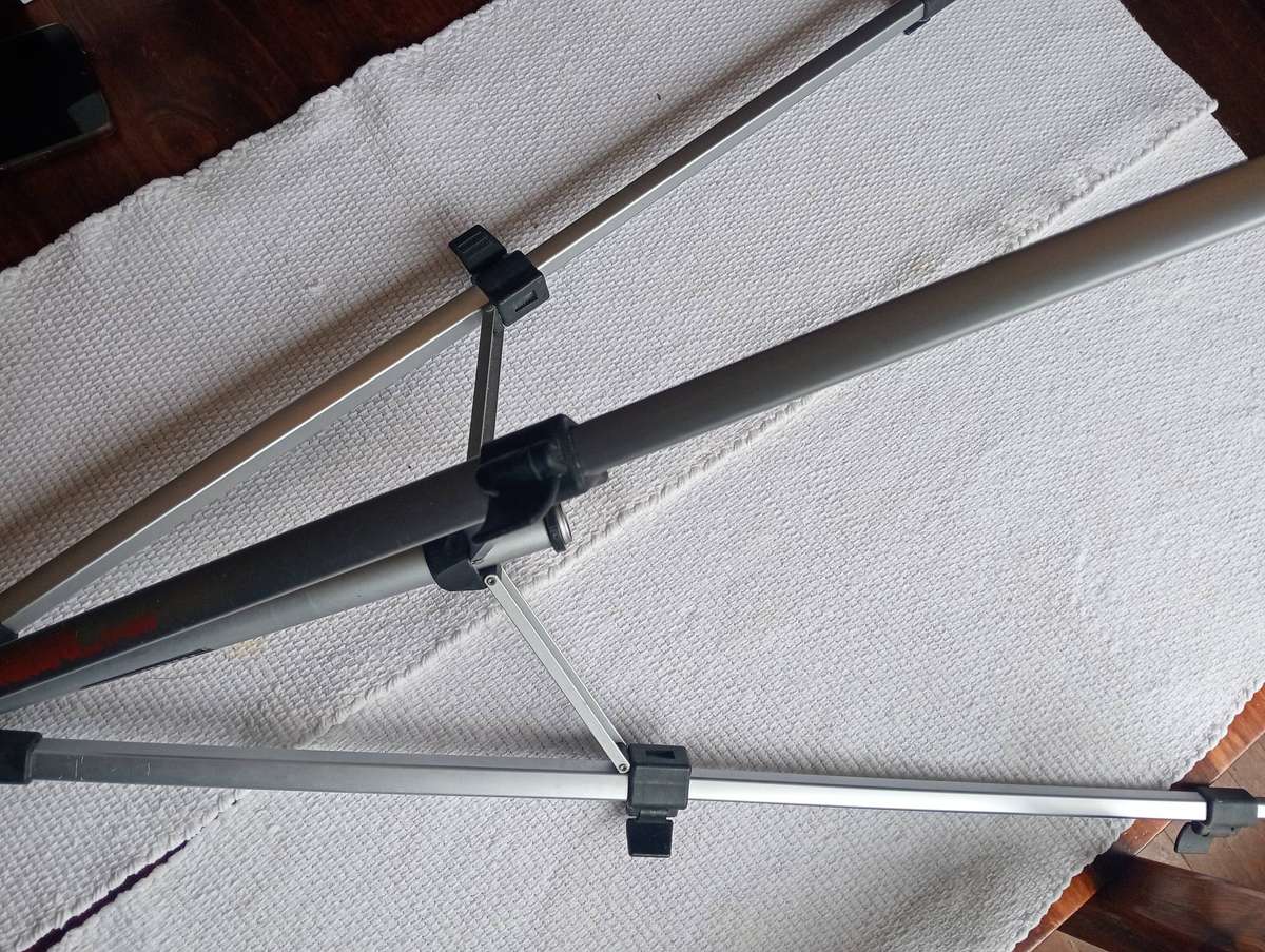 Takara Tripod TP-1000