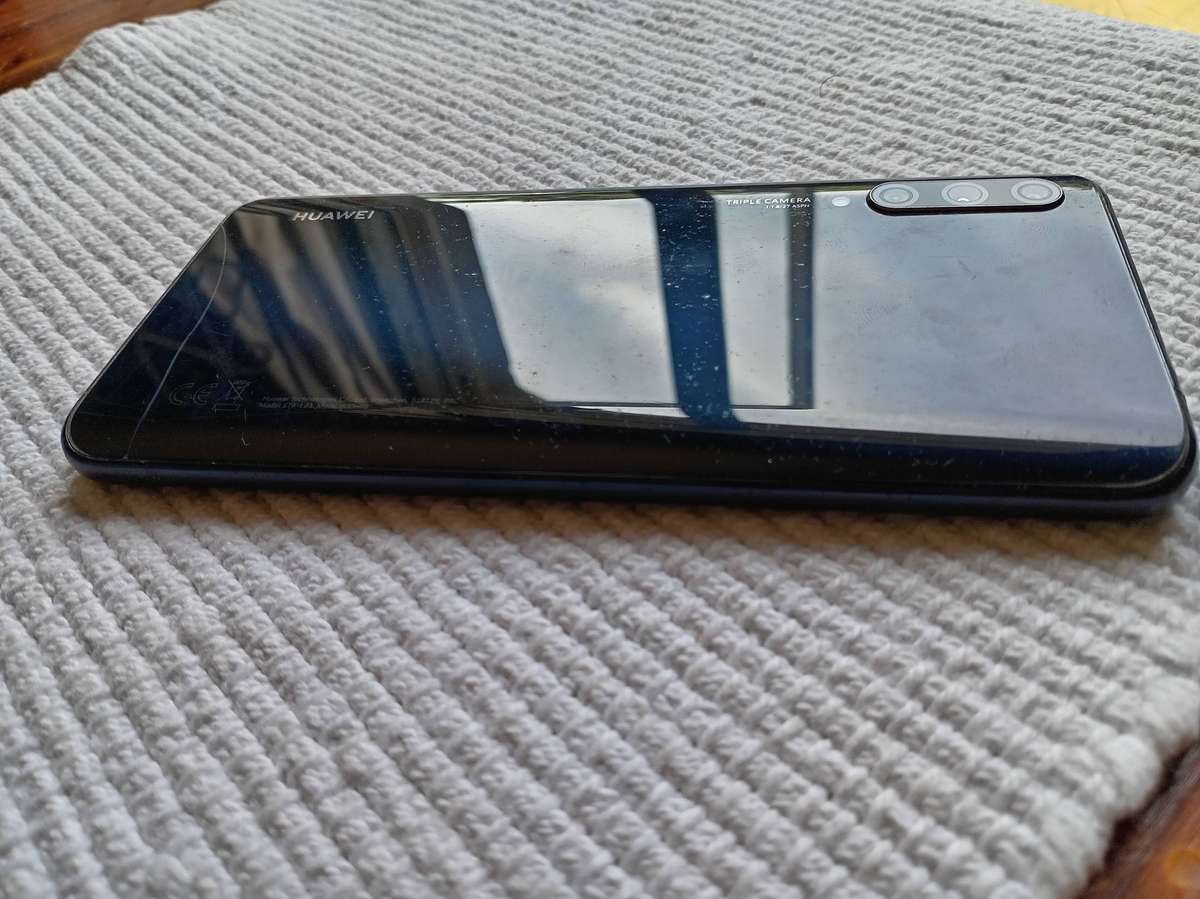 Huawei Y9s  Blue 128gig edition, Dual Sim Edition