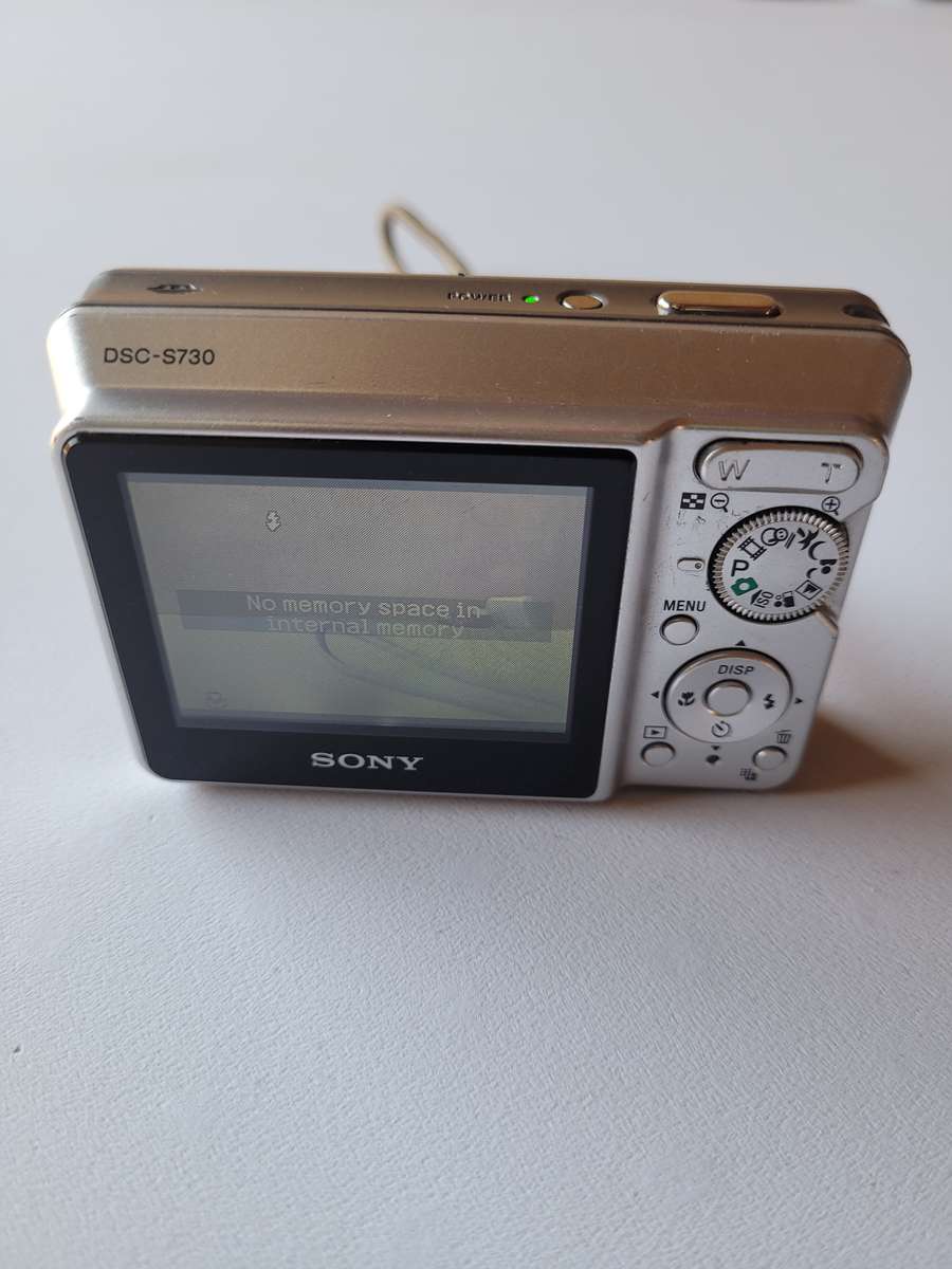 SONY CYBER-SHOT CAMERA