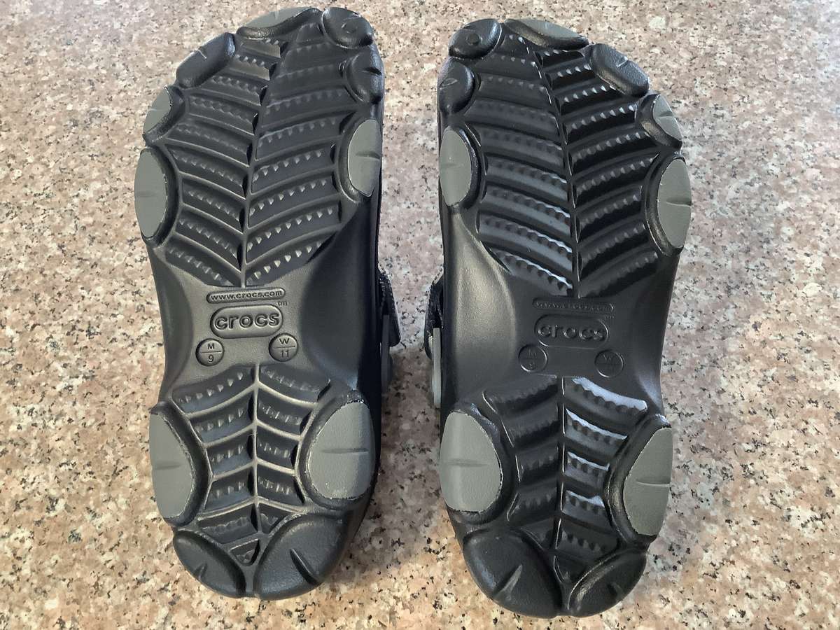 CROCS SHOES - UNISEX