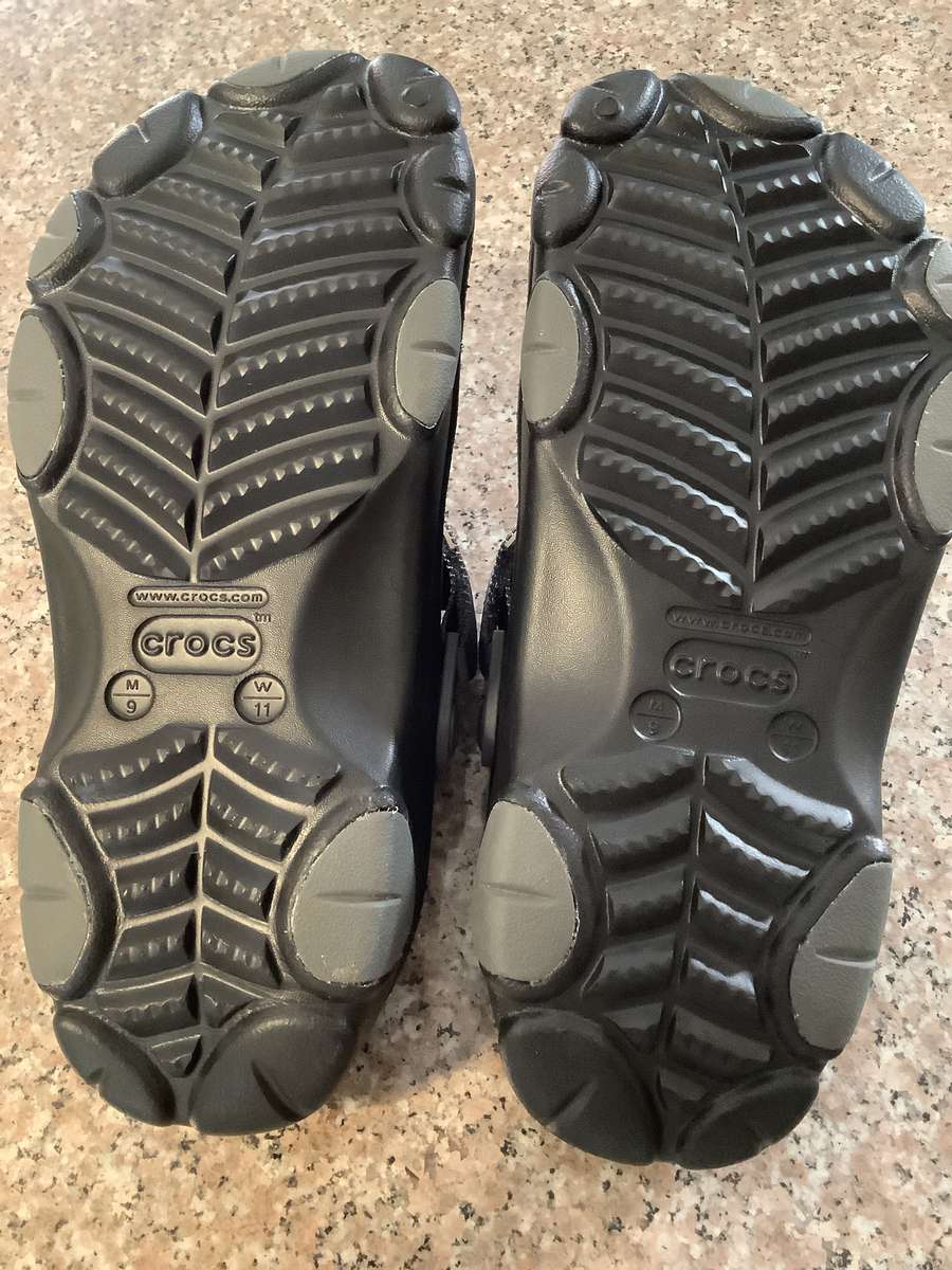 CROCS SHOES - UNISEX