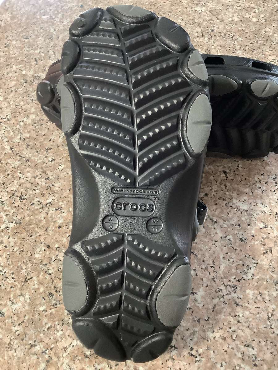 CROCS SHOES - UNISEX