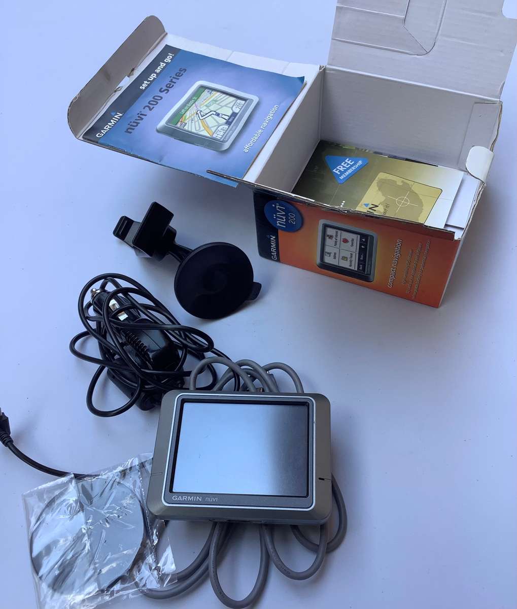 GARMIN NÜVI 200 NAVIGATION