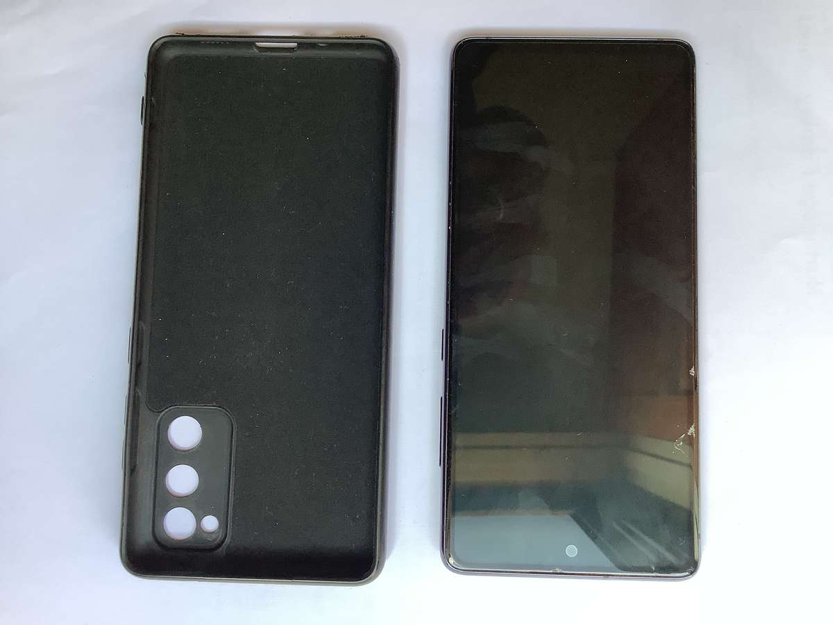 SAMSUNG - 128GB Galaxy S20 FE Dual Sim 5G Smartphone