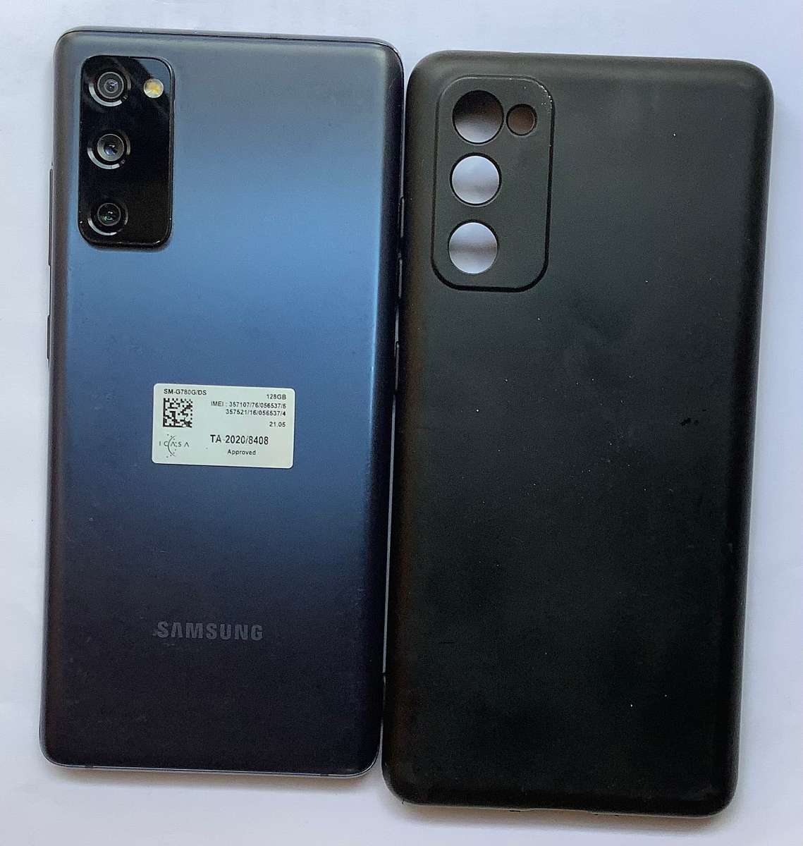 SAMSUNG - 128GB Galaxy S20 FE Dual Sim 5G Smartphone