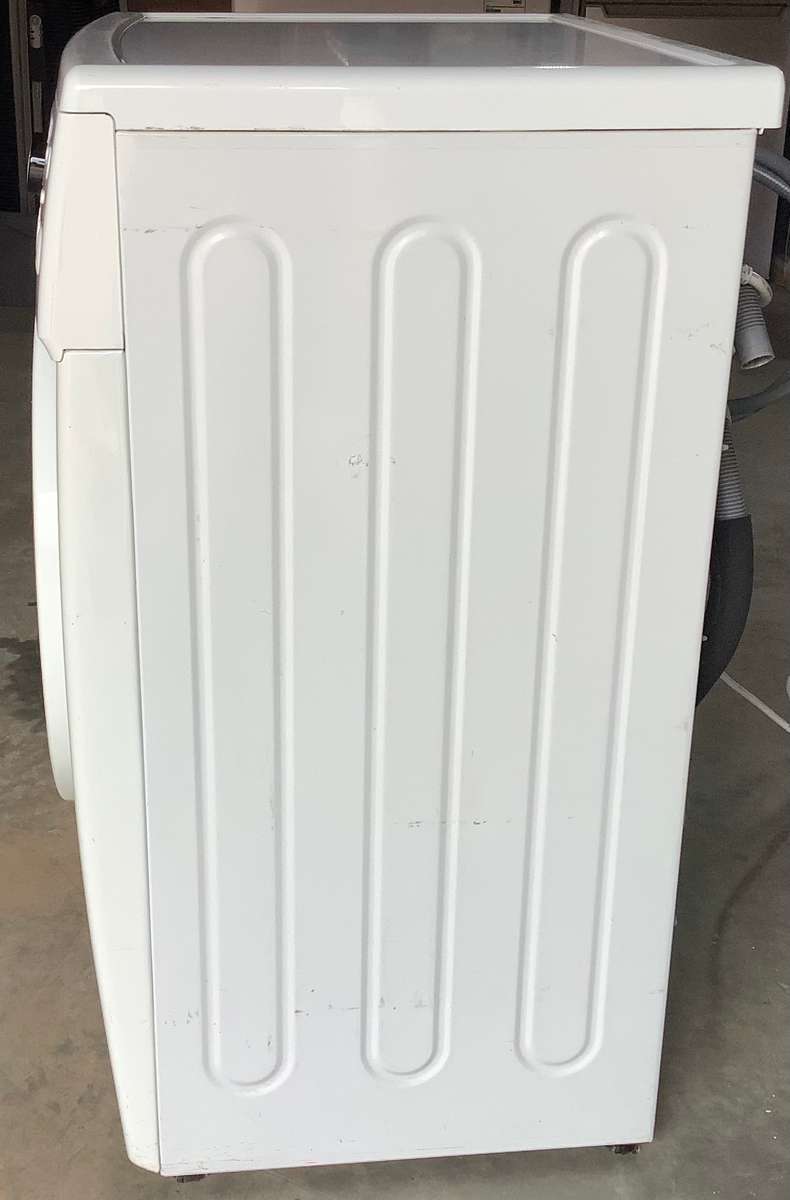 SAMSUNG FRONT LOADER WASHING MACHINE. (please read the Advert)