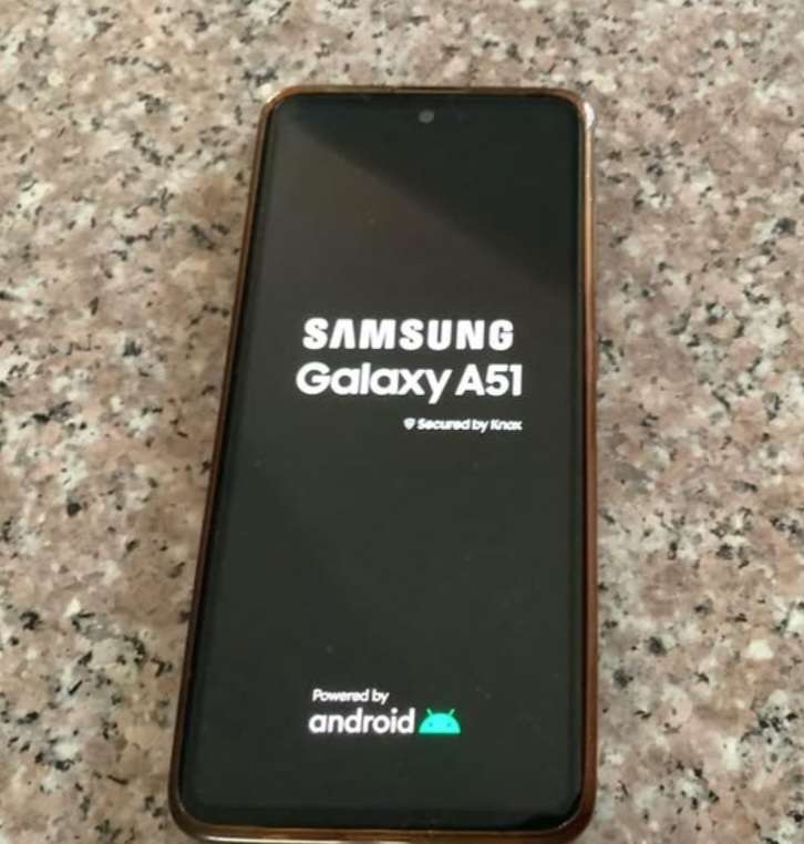 SAMSUNG GALAXY A51