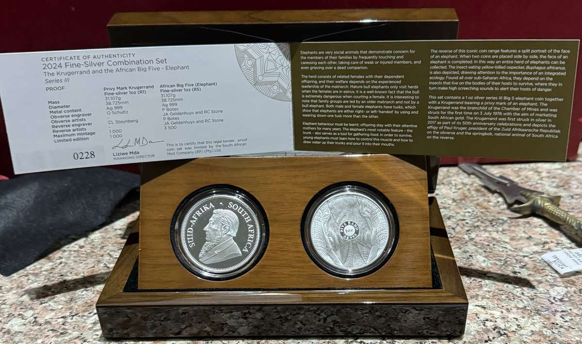 2024 KRUGERRAND PRIVY SET SERIES 3 - ELEPHANT -2 x 1oz PROOF COINS - MINT MARK - SAMINT ORIGINAL AS