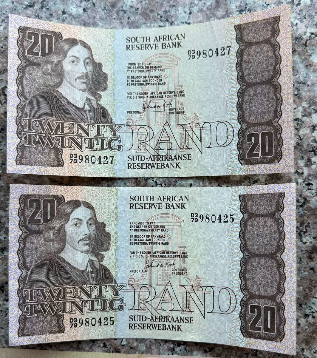 R20 NOTES A/Unc to UNC  - 3RD ISSUE G DE KOCK D3/51+bid per note 4 in sort of sequence bid per note