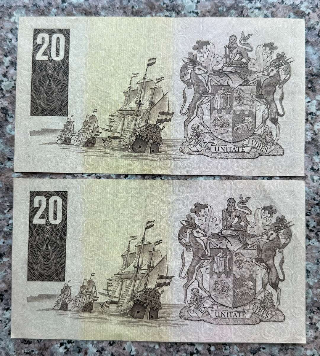 R20 NOTES A/Unc to UNC  - 3RD ISSUE G DE KOCK D3/51+bid per note 4 in sort of sequence bid per note