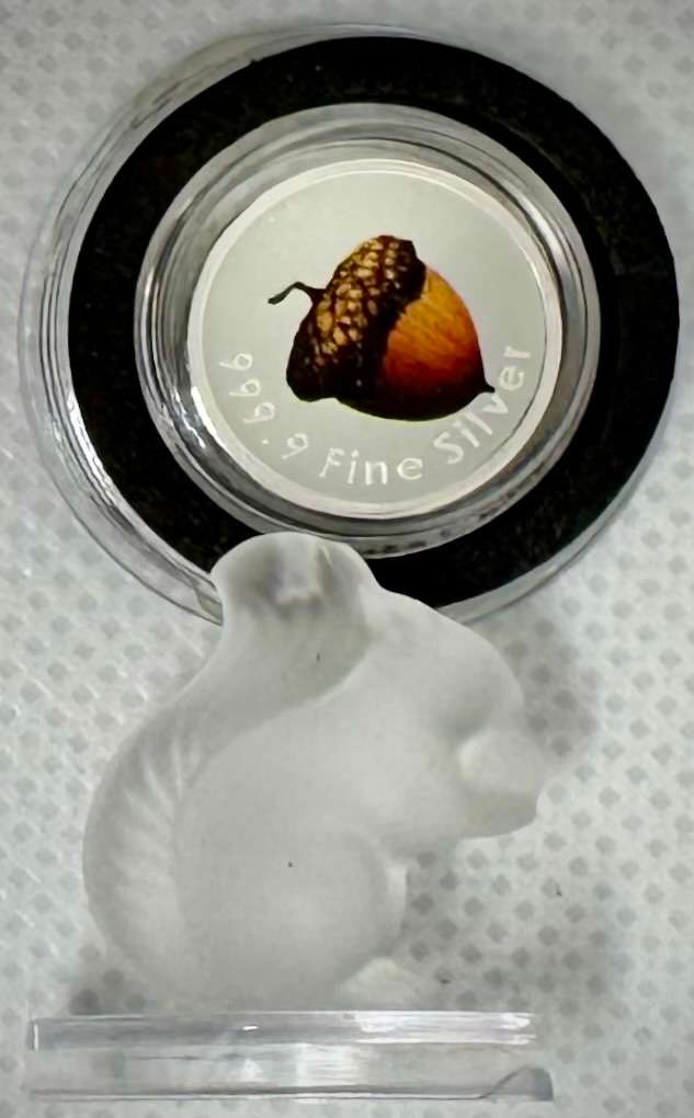 1/10oz 3.11gr PURE 999.9 SILVER CRYSTALS & GEMS COLORIZED SERIES IN DOME "SWAROVSKI SQUIREL