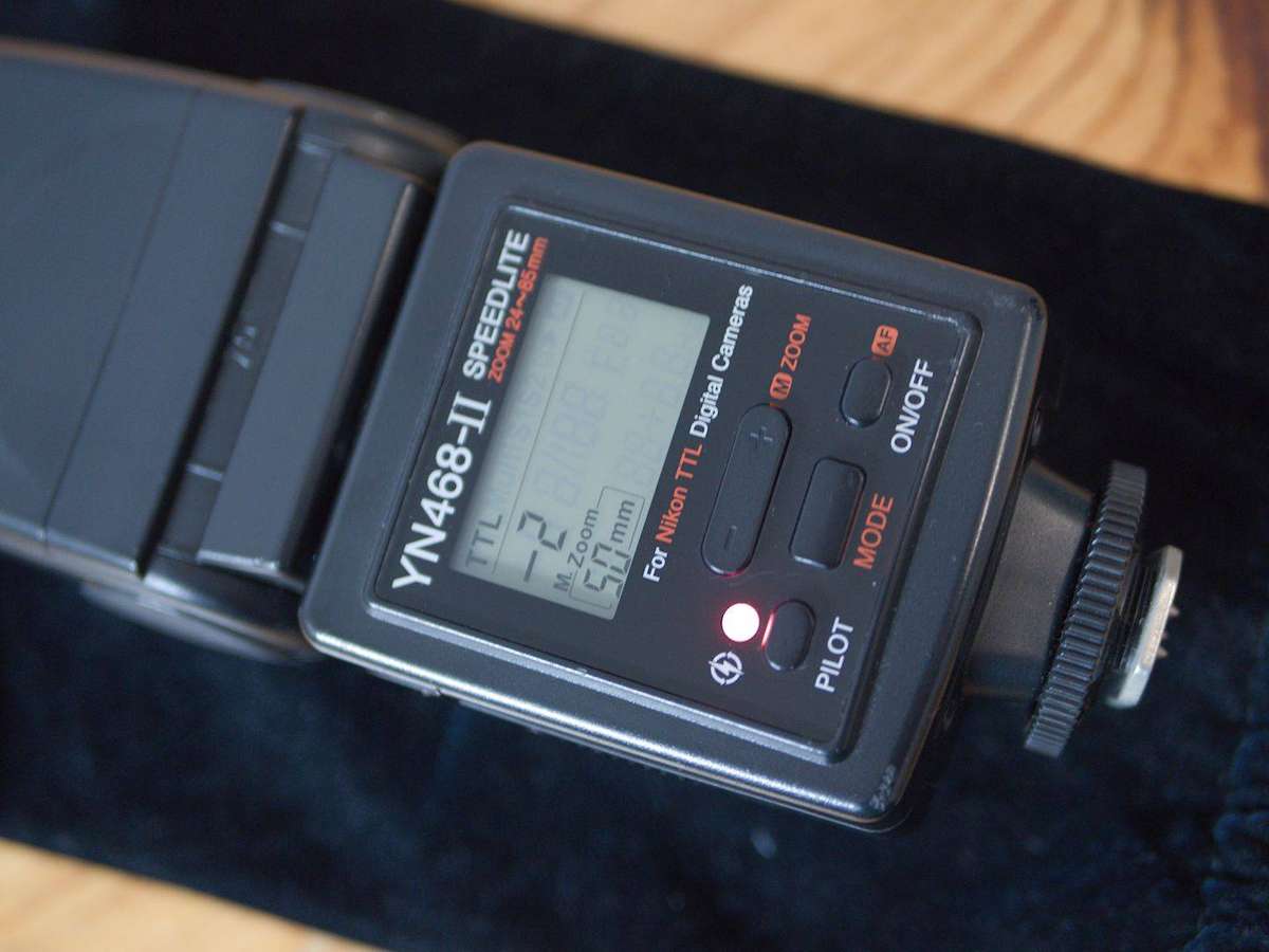 YONGNUO YN-468 (Mark II) iTTL Speedlight Flash (for Nikon)