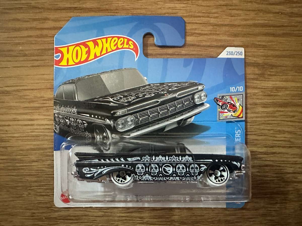 Hot Wheels - '59 Chevy Impala (Treasure Hunt)