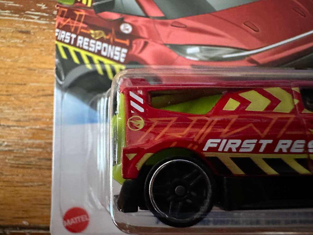 Hot Wheels - Ford Supervan 4 (2025 | Treasure Hunt)