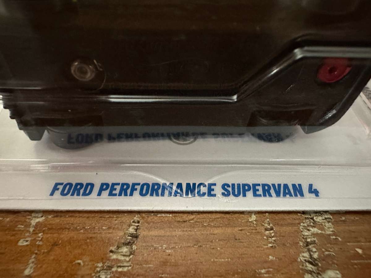 Hot Wheels - Ford Supervan 4 (2025 | Treasure Hunt)
