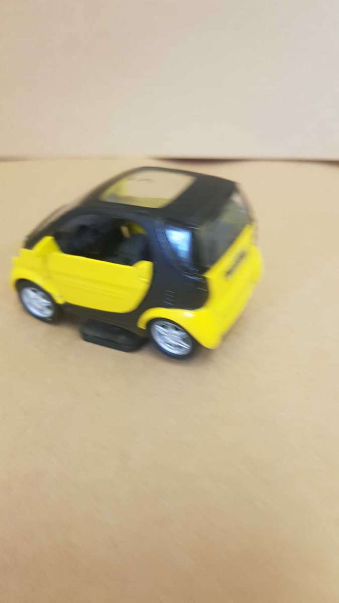 Collectable toy car. 1:33 scale Smart car