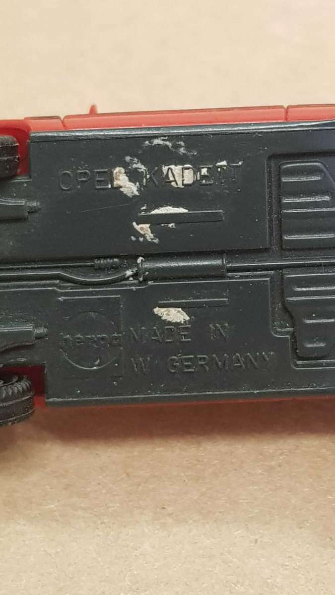 Small model replica of 1986 Opel Kadett Gsi. 45mm as reference.  Made in Germany.  Plastic.