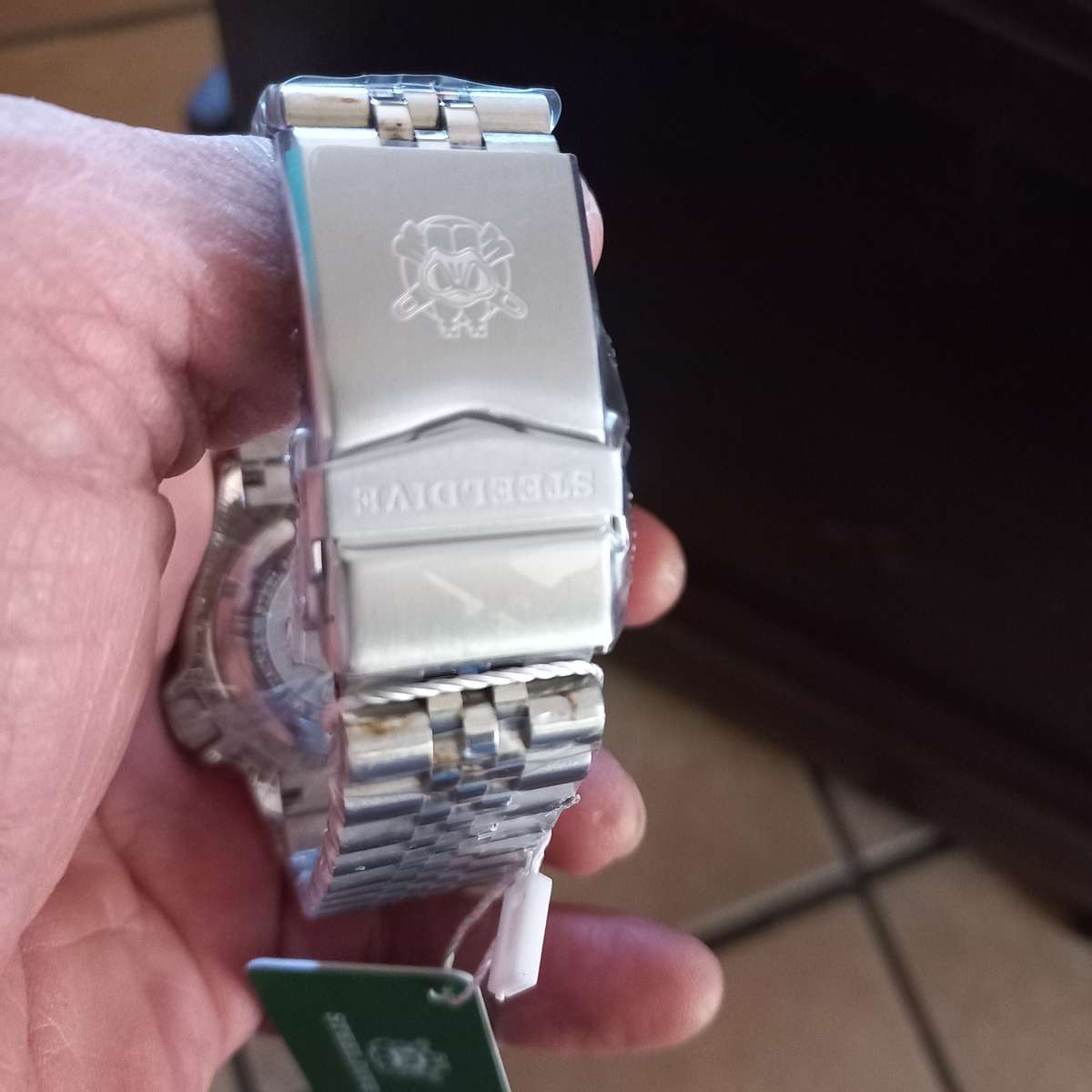 Steeldive SKX007 200m Diver-SEIKO NH35A 24 JEWELS AUTOMATIC MVT