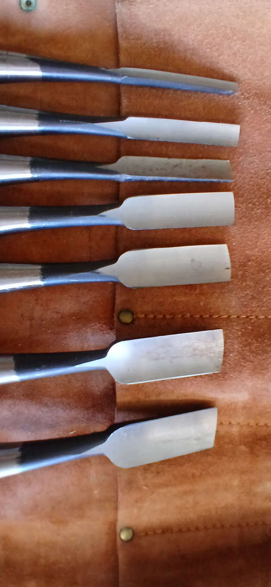 IYOROI JAPANESE WOOD CHISELS X 7