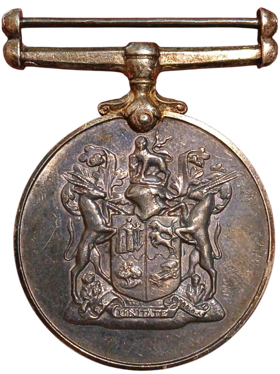 1946 Full Size .925 Silver South African War Services Medal without Ribbon,un-issued 36mm 33,6g, [Si