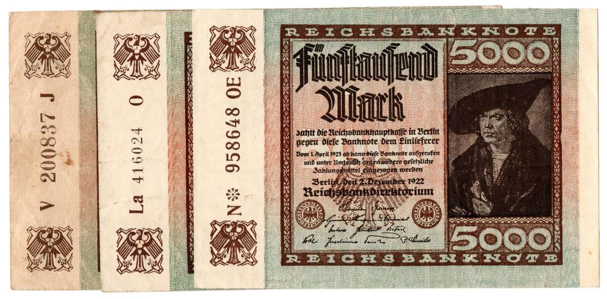 1922 German Reichsbank 5000 Mark, Trio of watermark varieties: D within 6-pointed stars (Folds), Rep