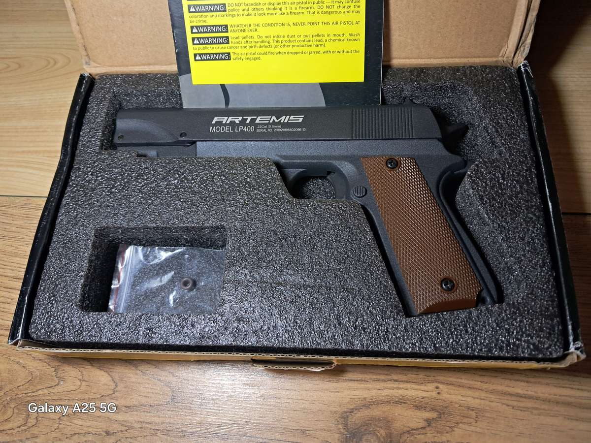 Artimes LP400 single shot 5.5mm air pistol in as new condition
